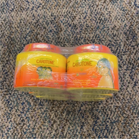 6 PACK LARGE BRIGHTENING JAR CREAMS - Picture 1 of 3